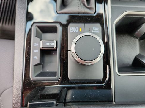 Used 2023 Toyota Tundra SR5 image 23