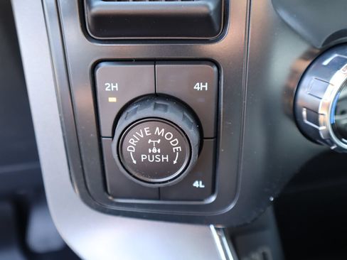 New 2026 Ford F150 XLT w/ Equipment Group 302A MID AWD/4WD image 9