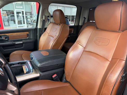Used 2018 RAM 1500 Laramie Longhorn w/ Convenience Group AWD/4WD image 9
