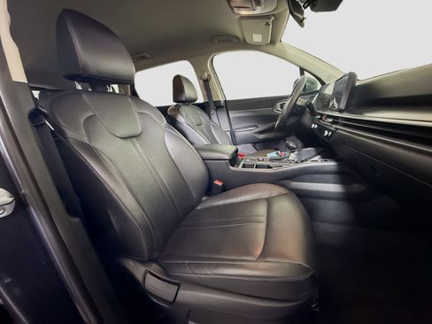 Used 2024 Kia Sorento S FWD image 29