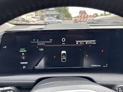Certified 2024 Nissan Ariya AWD image 3