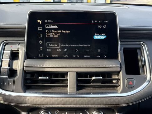 Used 2024 GMC Yukon SLT image 17