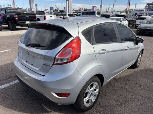 Used 2015 Ford Fiesta SE FWD image 9