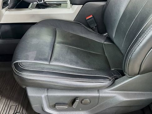 Used 2019 Ford F150 Lariat w/ Equipment Group 502A Luxury image 23