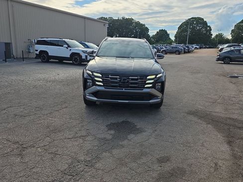 New 2025 Hyundai Tucson Limited image 10