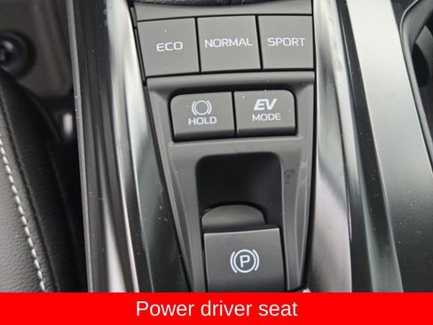 New 2026 Toyota Camry SE FWD image 23