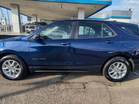 Certified 2023 Chevrolet Equinox LS image 5