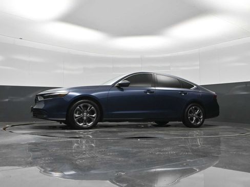 Used 2023 Honda Accord EX-L image 21