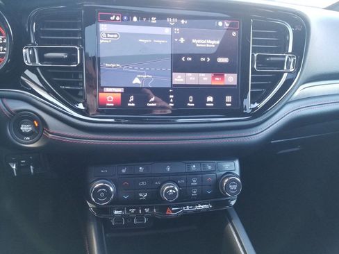 Certified 2024 Dodge Durango GT image 27