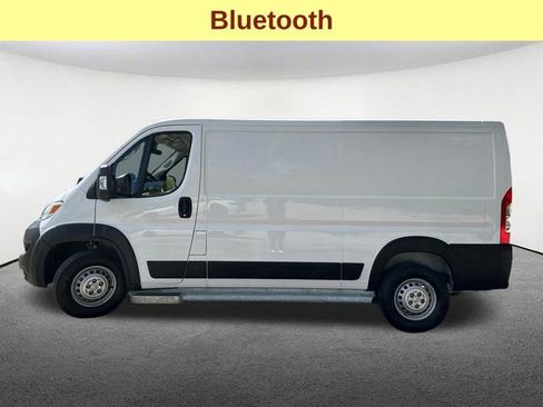 Used 2025 RAM ProMaster 2500 w/ U-Haul Equipment Group FWD image 6