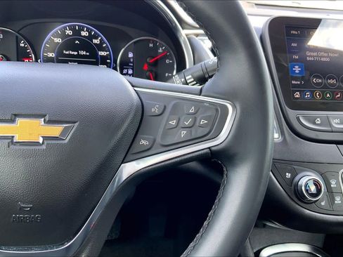 Used 2024 Chevrolet Malibu LT FWD image 24