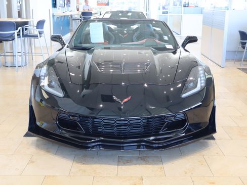 Used 2016 Chevrolet Corvette Z06 w/ 3LZ Preferred Equipment Group image 3