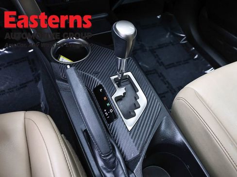 Used 2015 Toyota RAV4 Limited AWD/4WD image 13