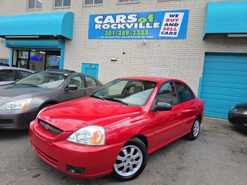 Used 2003 Kia Rio Sedan FWD image 3
