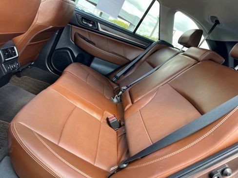 Used 2019 Subaru Outback 2.5i Touring image 43