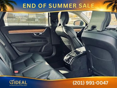 Used 2023 Volvo S90 B6 Plus AWD/4WD image 21