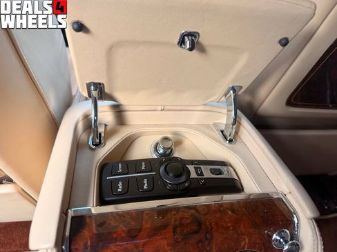 Used 2012 Bentley Mulsanne RWD image 29