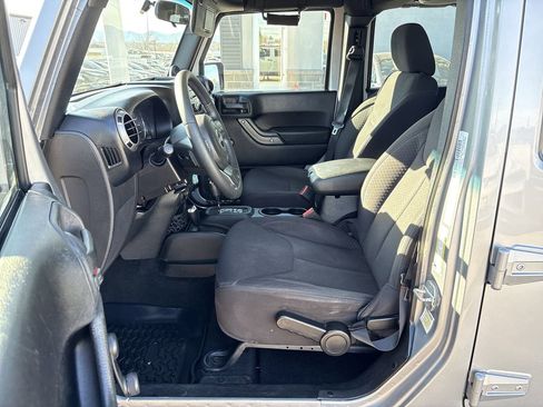 Used 2013 Jeep Wrangler Unlimited Sport w/ Connectivity Group image 18