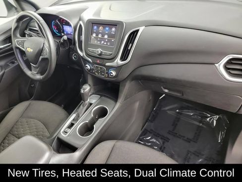 Used 2019 Chevrolet Equinox LT FWD image 18