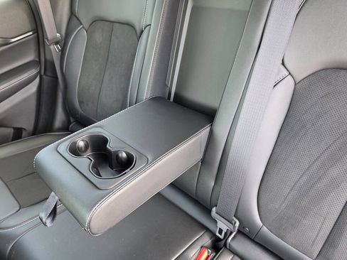 Used 2023 Jeep Grand Cherokee Altitude RWD image 21