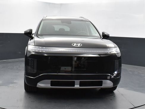 New 2026 Hyundai Ioniq 9 SEL image 3