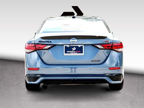 Used 2025 Nissan Sentra SR w/ Midnight Edition FWD image 7