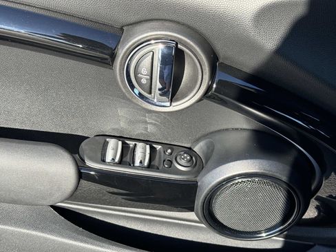 Certified 2023 MINI Cooper S image 13