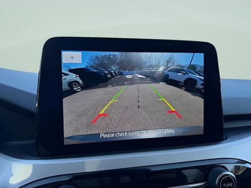 Used 2022 Ford Escape SE w/ Cold Weather Package AWD/4WD image 10