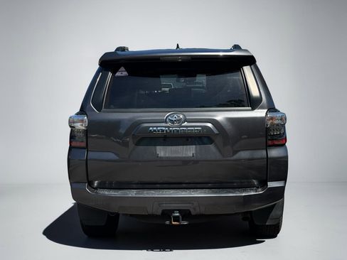 Used 2022 Toyota 4Runner SR5 Premium w/ Moonroof Package RWD image 2