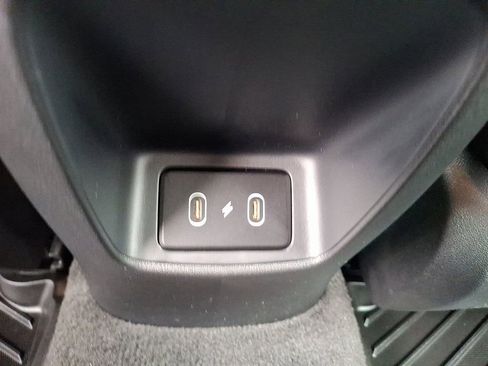 Used 2024 Hyundai Elantra SEL image 10