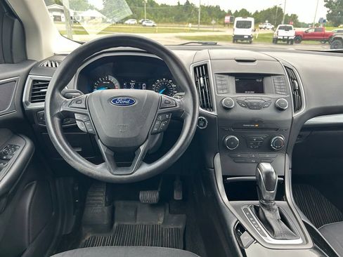 Used 2017 Ford Edge SE AWD/4WD image 13