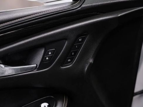 Used 2017 Buick Envision Essence FWD image 49