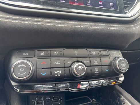 Used 2021 Dodge Durango SRT w/ Premium Interior Group AWD/4WD image 21