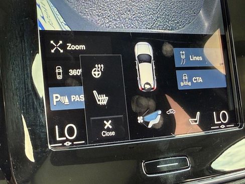 New 2026 Volvo XC90 B6 Plus w/ Protection Package Premier image 18