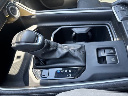 Certified 2024 Toyota Grand Highlander AWD image 19