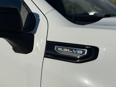 Used 2022 GMC Sierra 1500 Elevation AWD/4WD image 16