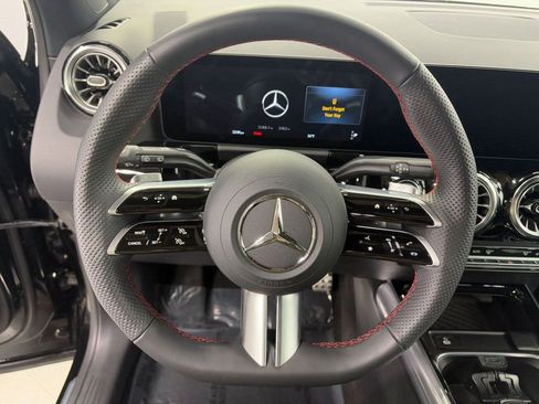 Certified 2026 Mercedes-Benz GLA 250 4MATIC image 12
