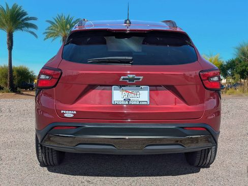 Used 2024 Chevrolet Trax ACTIV w/ Sunroof Package image 4