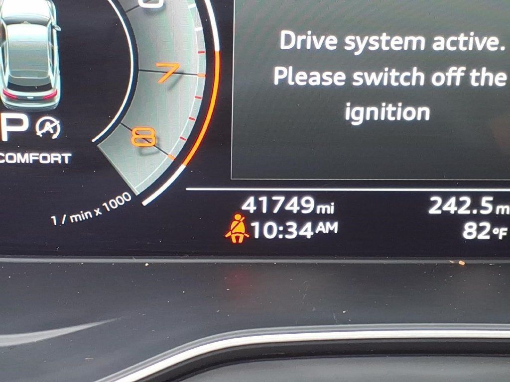 Used 2021 Audi Q5 Prestige w/ Prestige Package AWD/4WD image 26