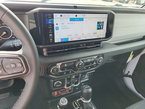 New 2026 Jeep Gladiator Willys image 12