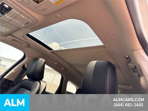 Used 2024 Lincoln Corsair Grand Touring w/ Equipment Group 301A image 39