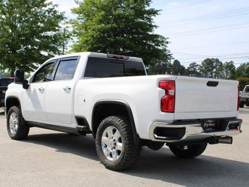 Used 2023 Chevrolet Silverado 2500 LTZ w/ LTZ Plus Package image 7