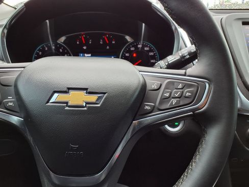 Used 2024 Chevrolet Equinox LT FWD image 23