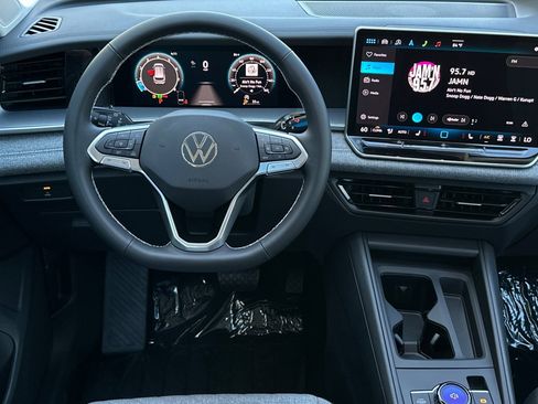 New 2025 Volkswagen Tiguan S image 14