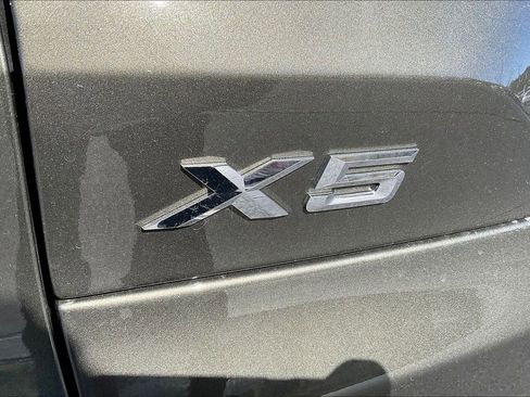 New 2026 BMW X5 xDrive50e w/ Premium Package AWD/4WD image 24