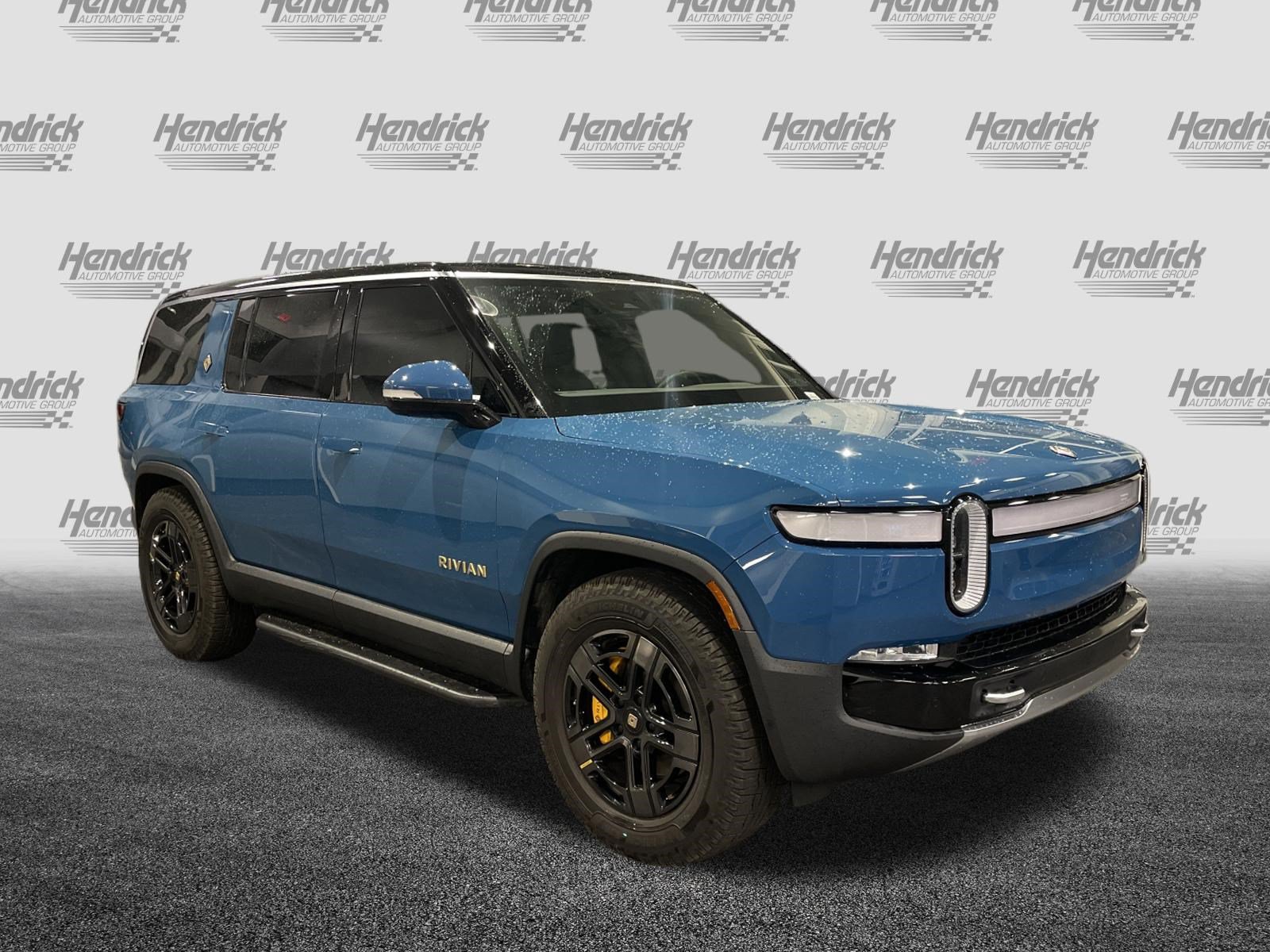 Used 2023 Rivian R1S Adventure Quad AWD/4WD image 2