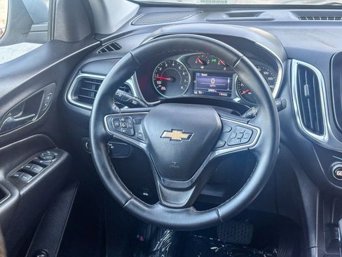 Used 2024 Chevrolet Equinox LT image 19