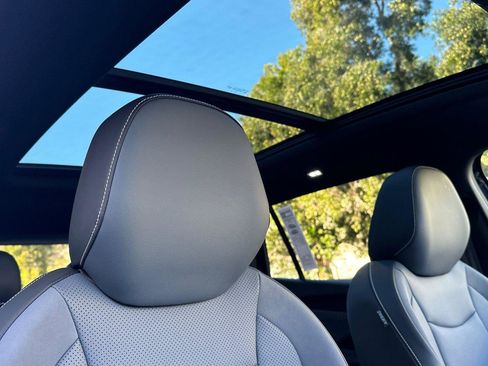 New 2026 Volkswagen Tiguan SE R-Line image 16