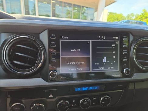 Used 2021 Toyota Tacoma TRD Off-Road AWD/4WD image 21