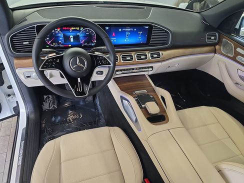 Used 2024 Mercedes-Benz GLE 350 4MATIC image 17